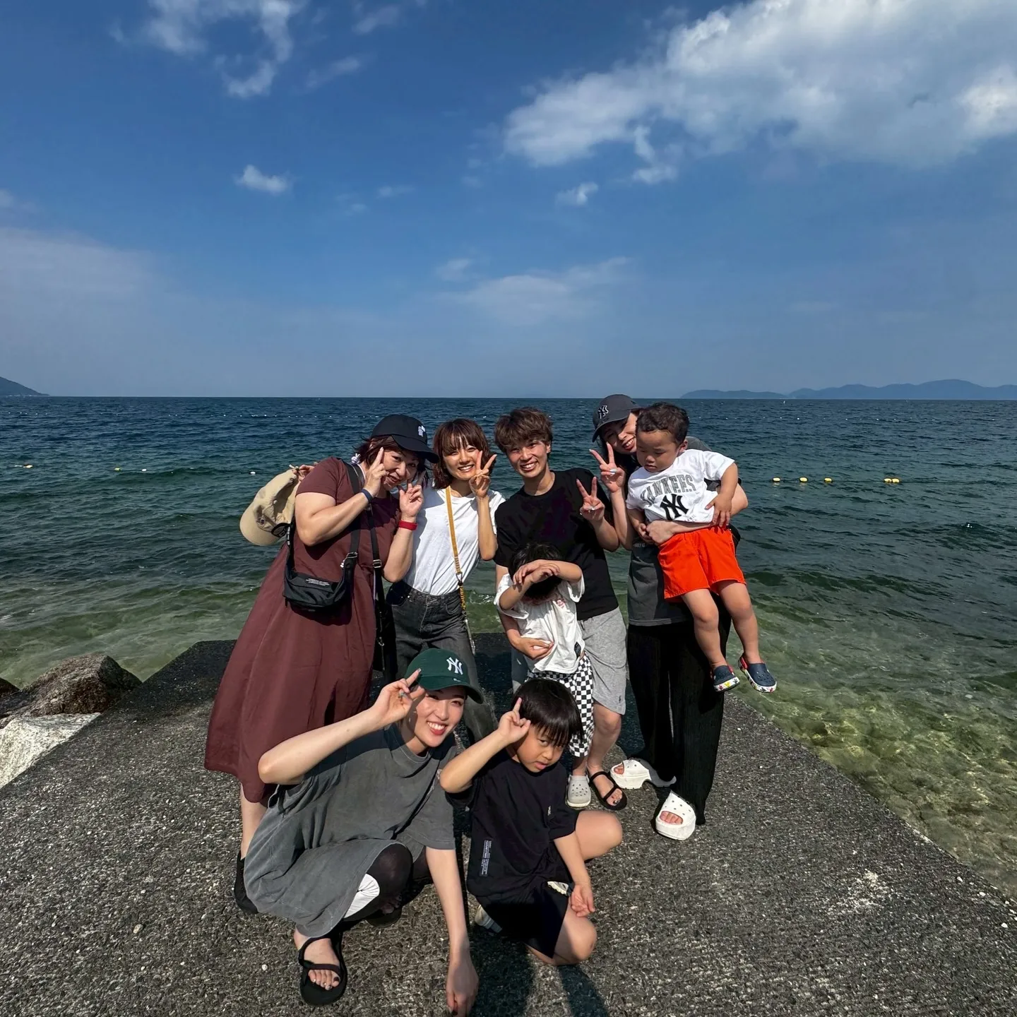 【光の中で楽しむ、贅沢なBBQ時間】